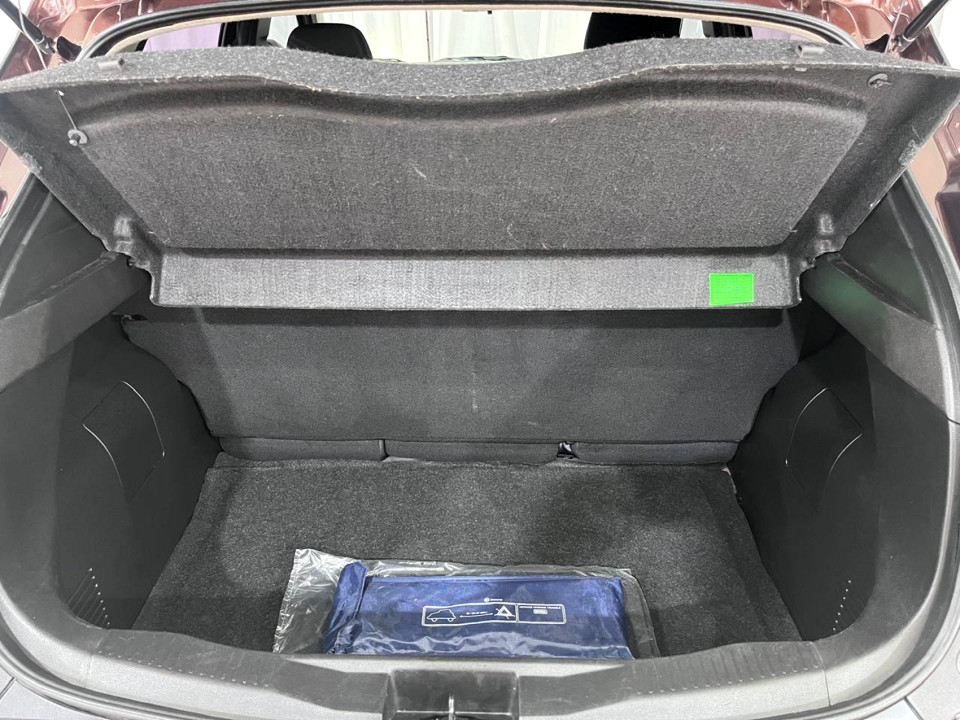 Photo 9 of 20