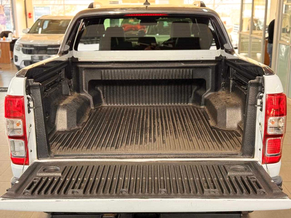 Photo 5 of 20