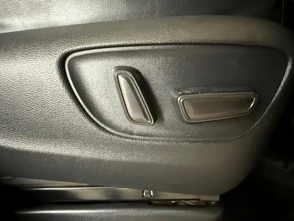 Photo 20 of 25