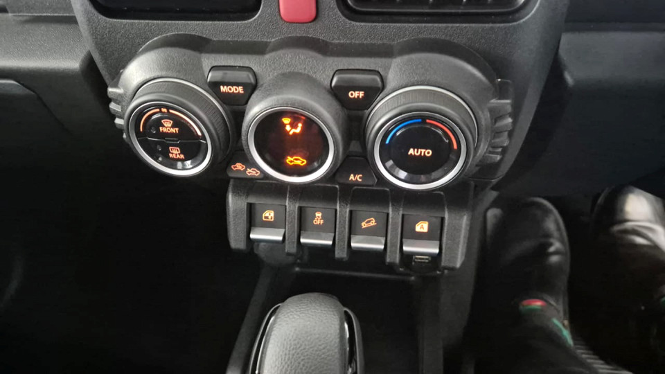 Photo 10 of 20