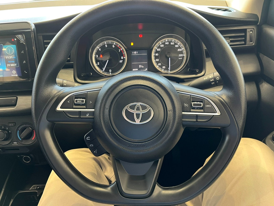 Photo 17 of 23