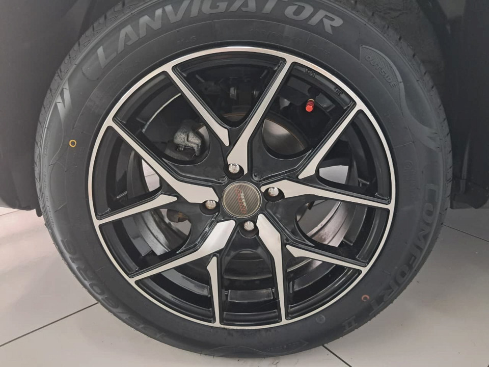 Photo 9 of 22