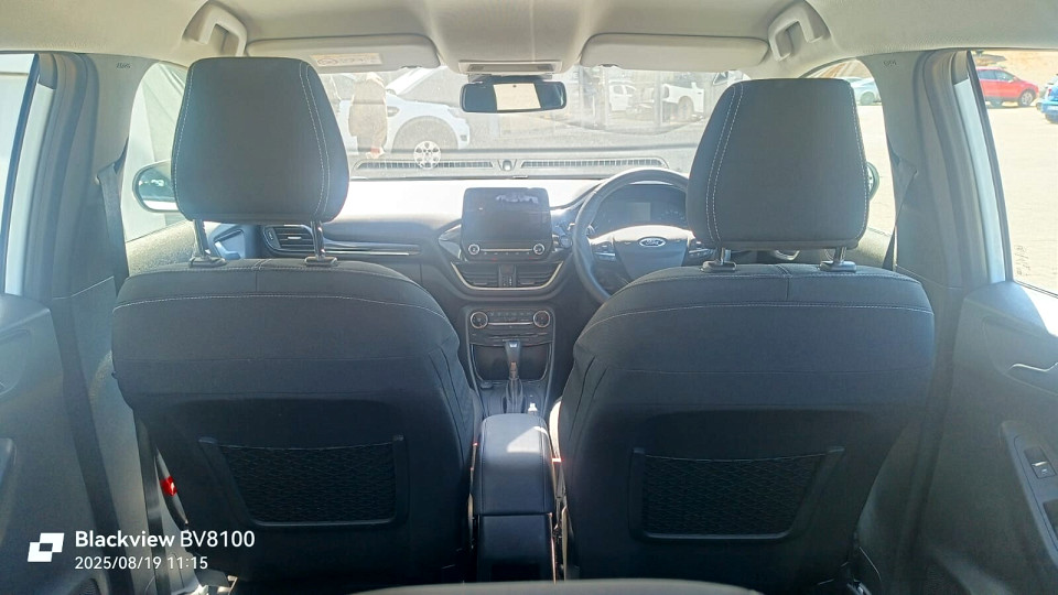 Photo 10 of 24