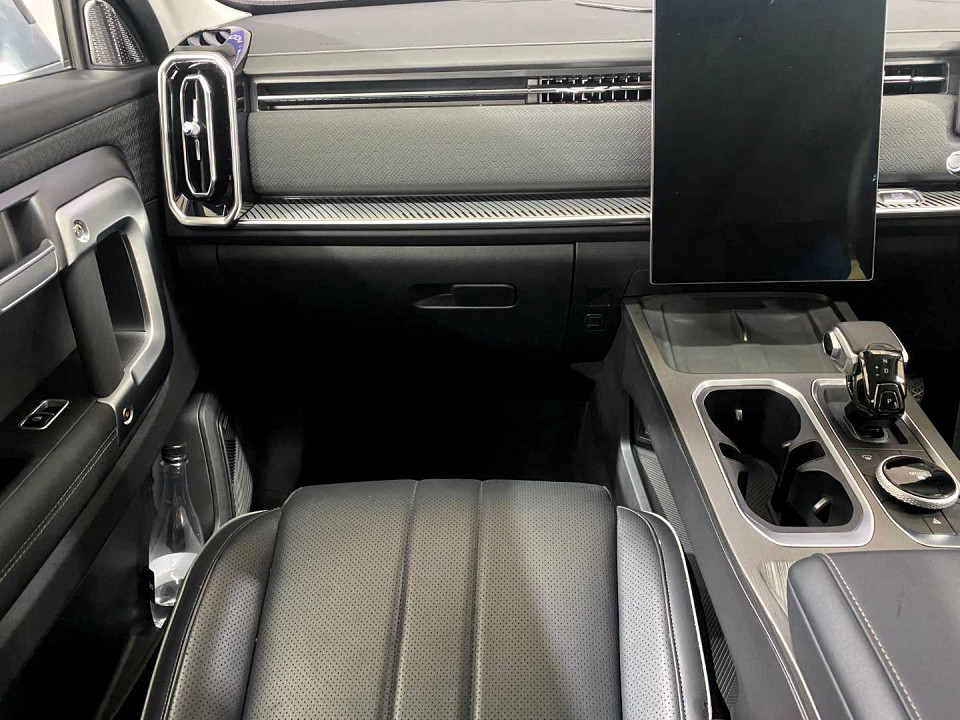 Photo 15 of 20