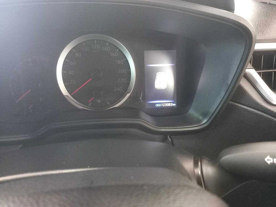 Photo 16 of 20