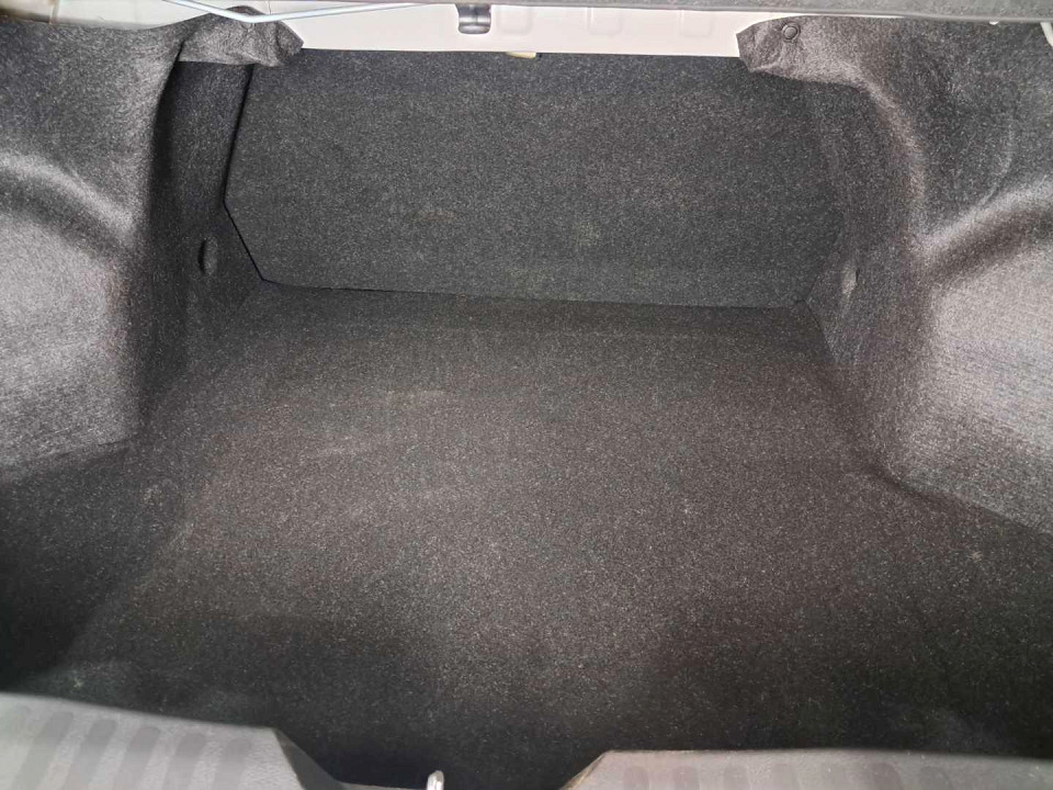 Photo 16 of 17