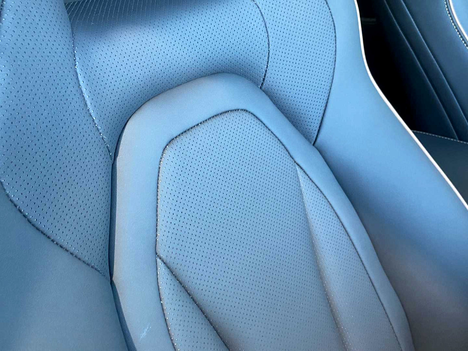 Photo 16 of 20
