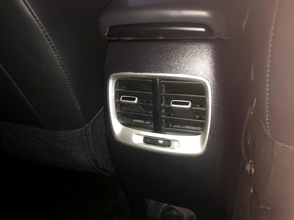 Photo 28 of 29