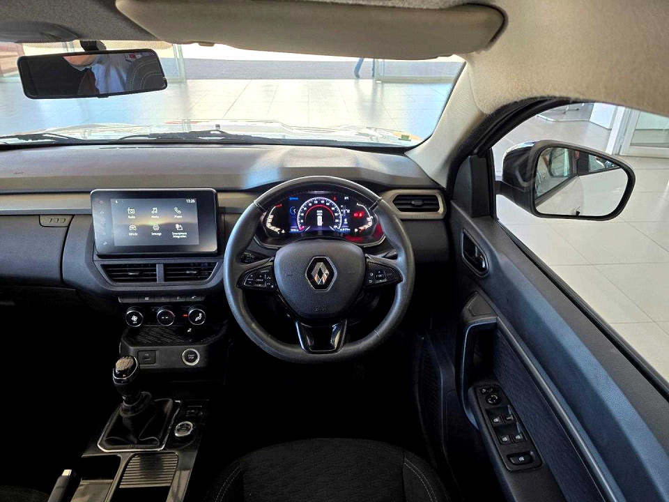 Photo 18 of 20