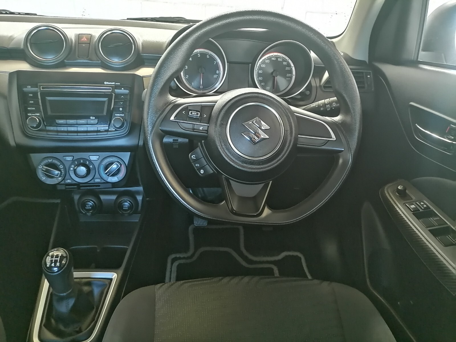 Photo 10 of 20