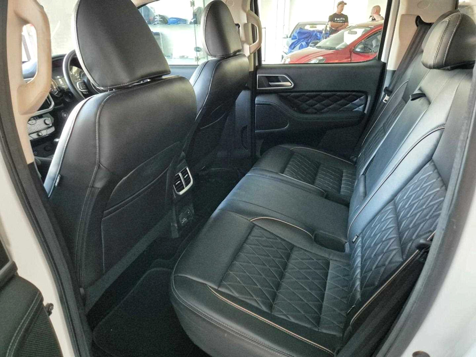 Photo 15 of 20