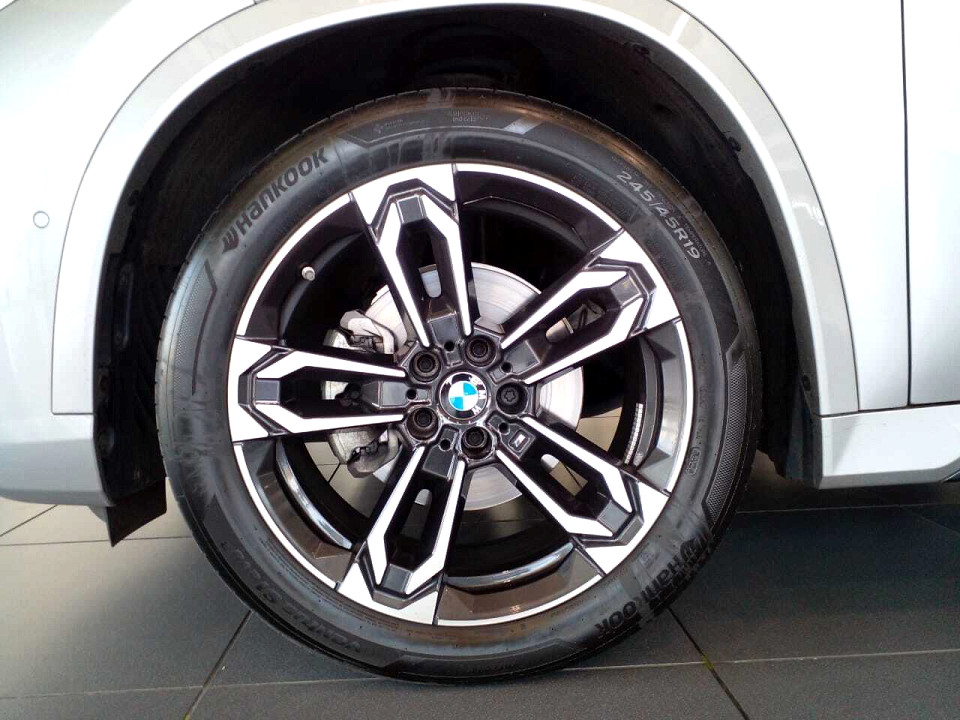 Photo 10 of 20
