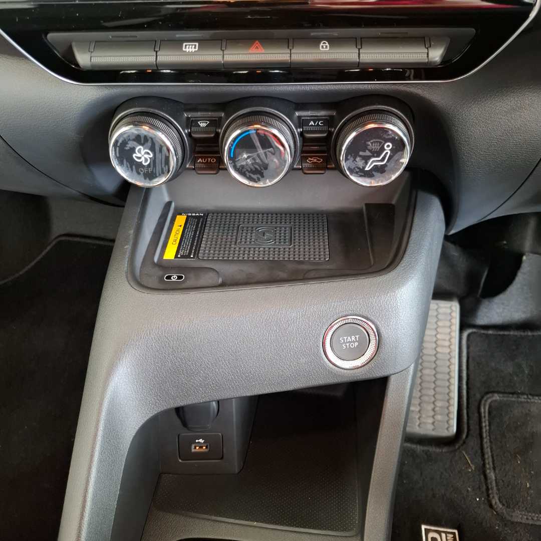 Photo 20 of 28
