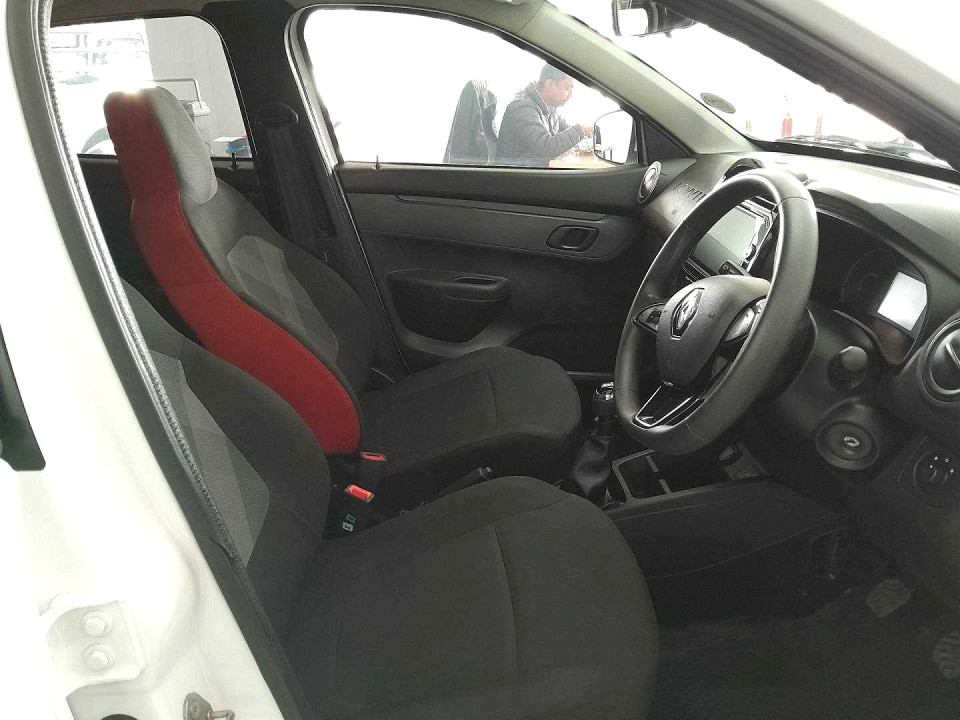 Photo 18 of 20
