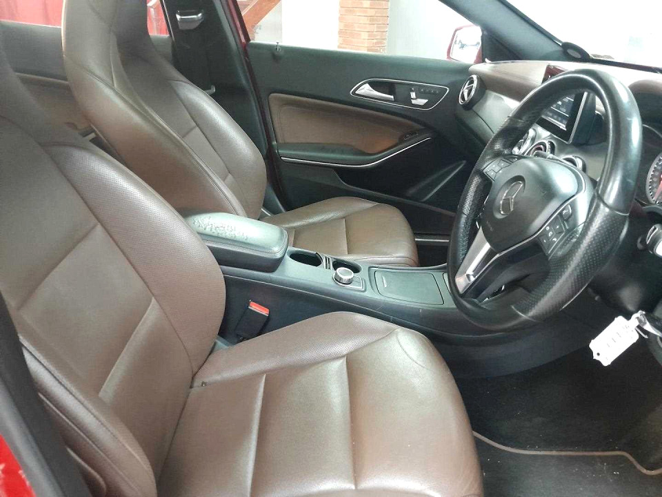 Photo 11 of 20