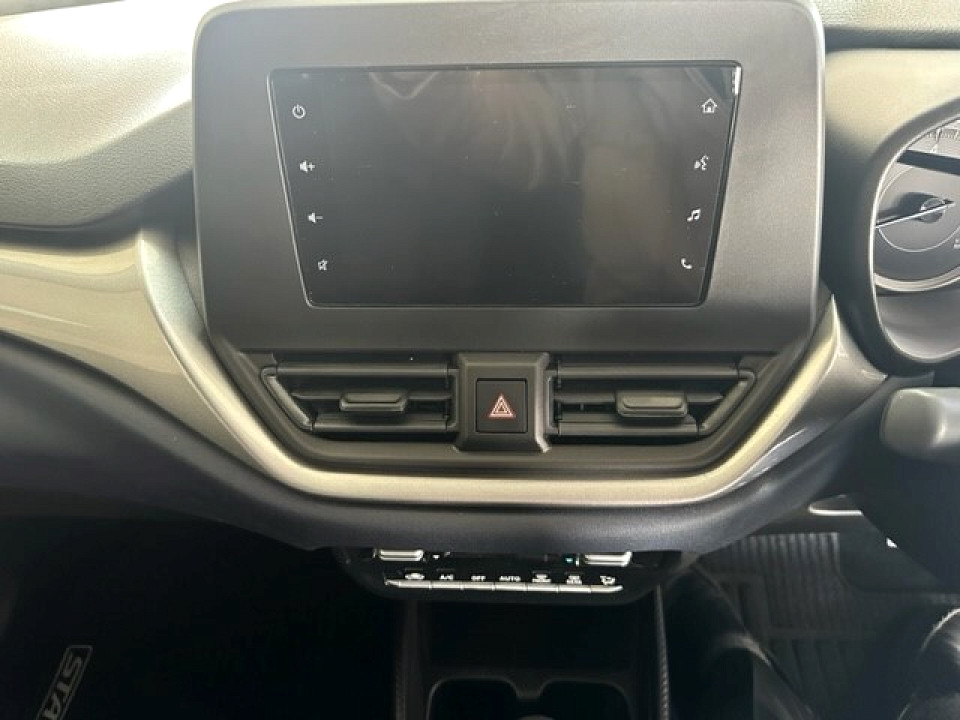Photo 6 of 9