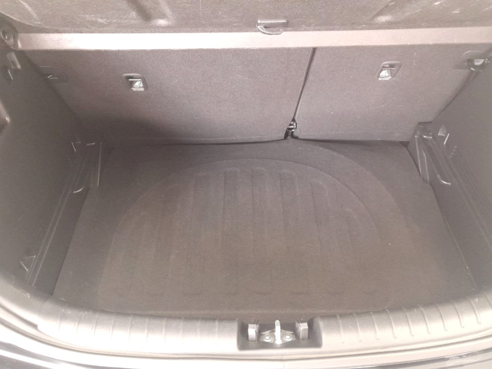 Photo 19 of 21