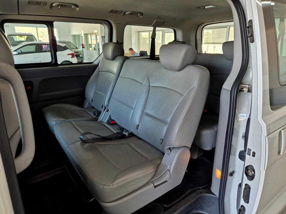 Photo 15 of 20