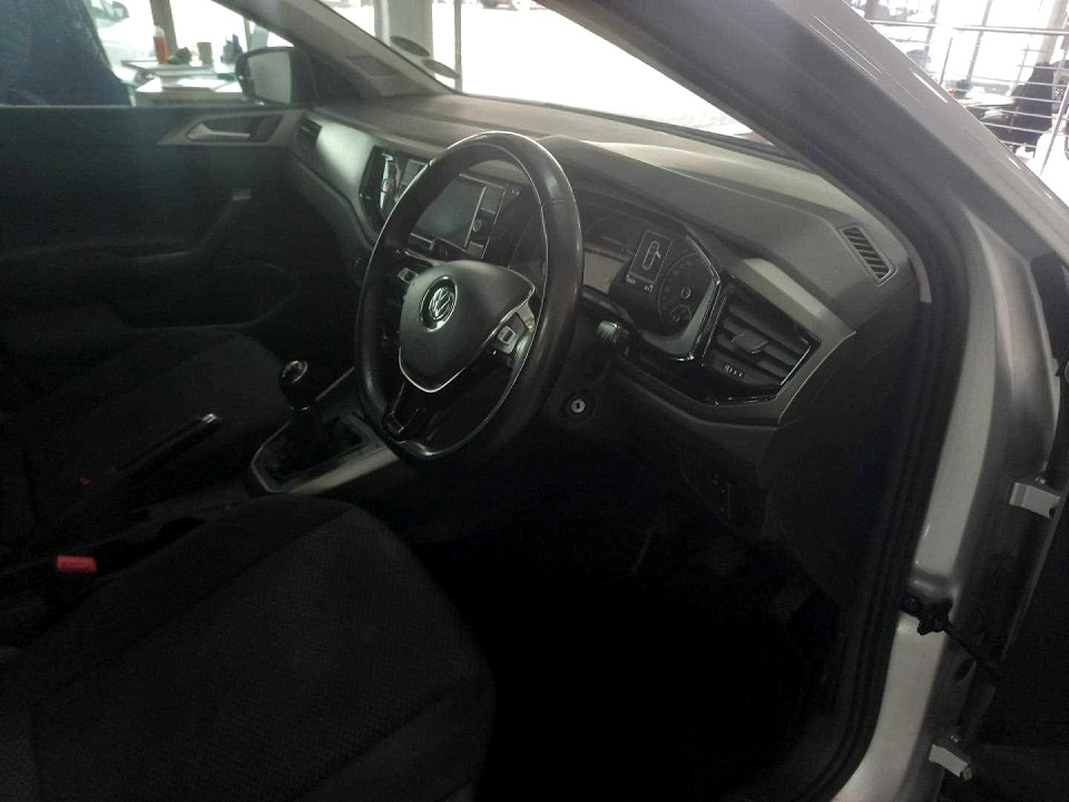 Photo 7 of 20