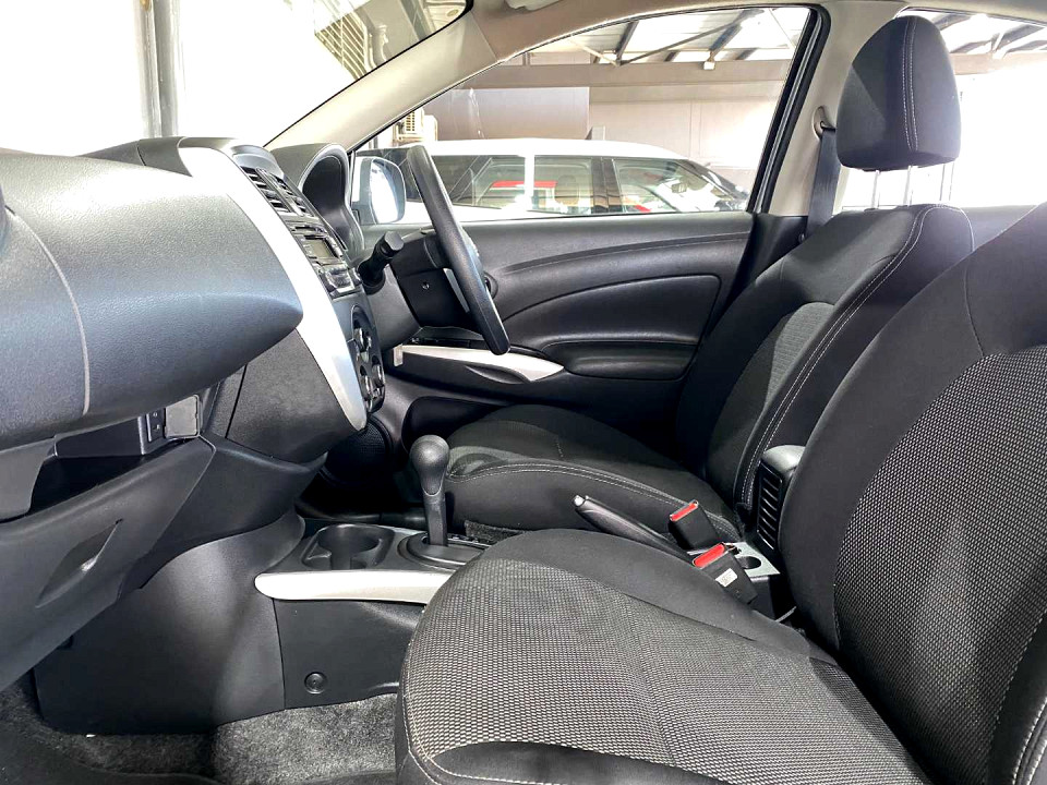 Photo 8 of 20