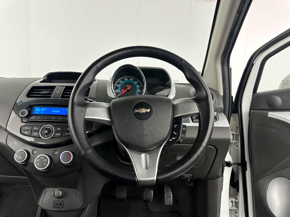 Photo 12 of 20