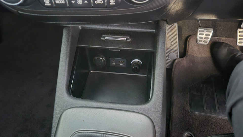 Photo 14 of 20