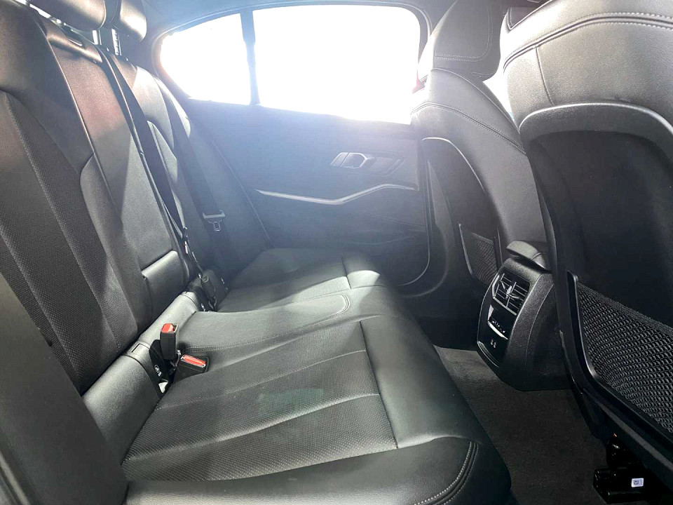 Photo 10 of 20