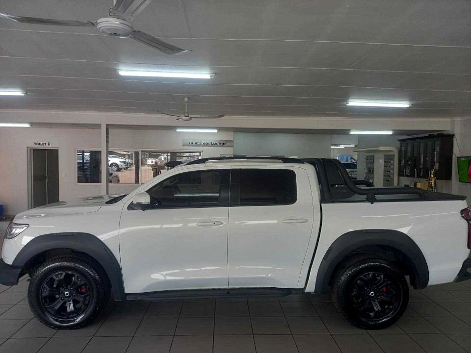 Photo 2 of 20