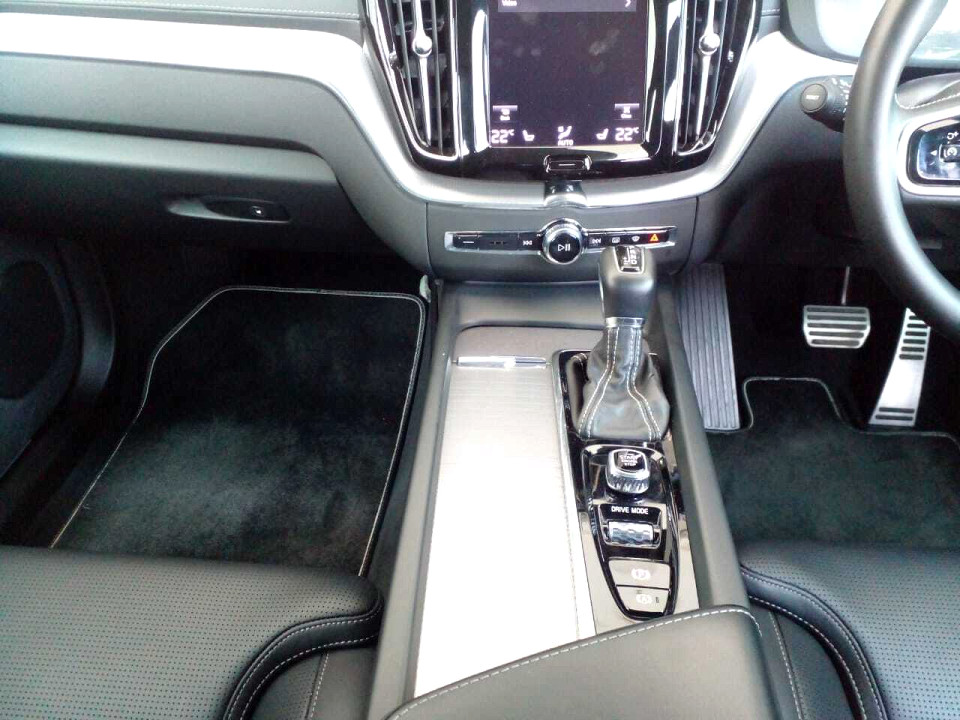 Photo 13 of 20