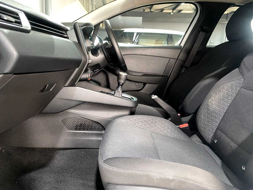 Photo 9 of 20