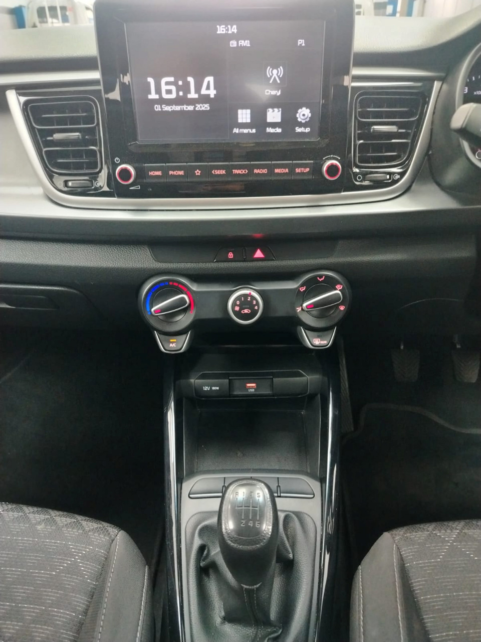 Photo 13 of 28