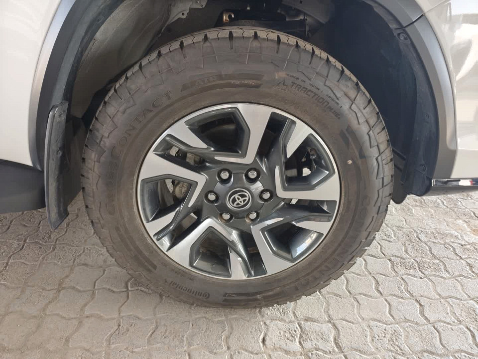 Photo 20 of 27