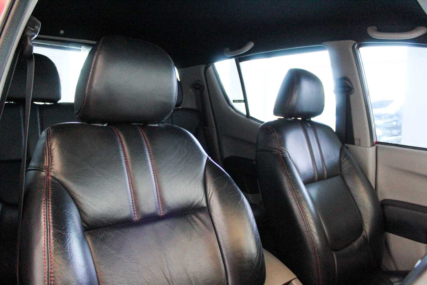 Photo 4 of 17