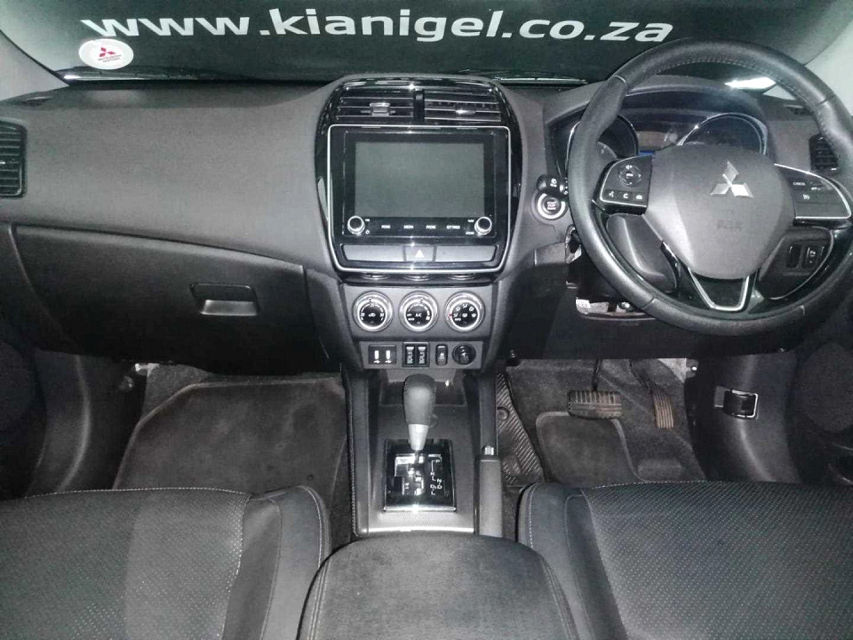 Photo 7 of 20