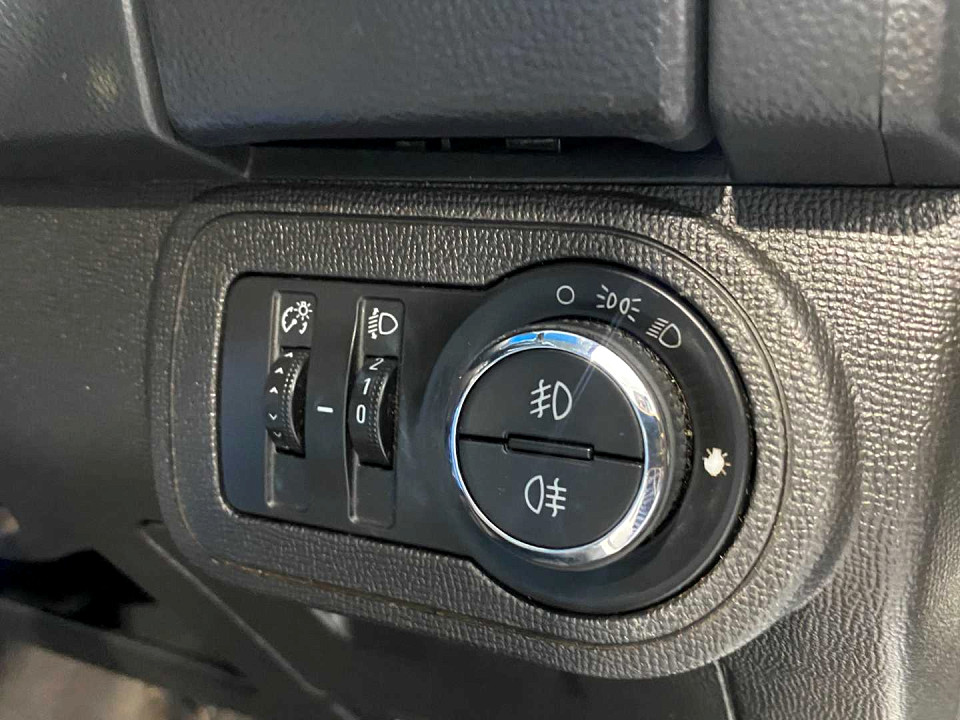 Photo 16 of 20