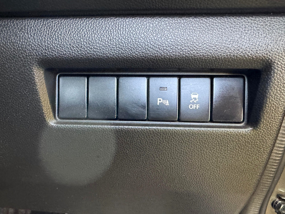 Photo 10 of 16