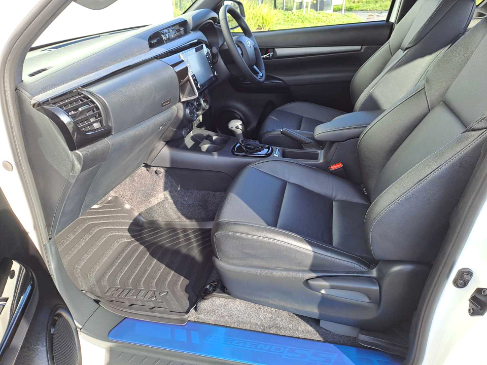Photo 9 of 20