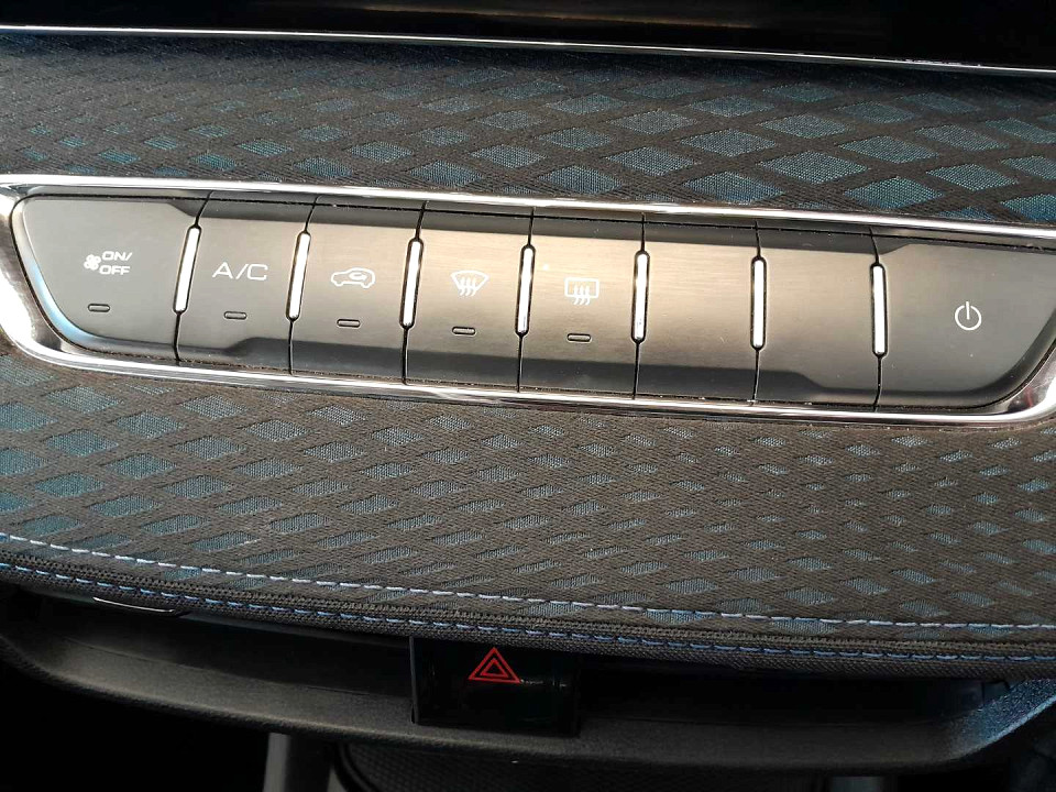 Photo 16 of 19