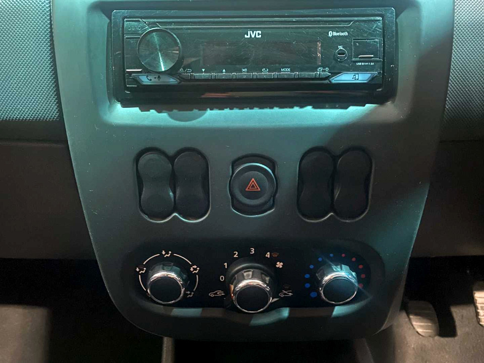 Photo 18 of 20