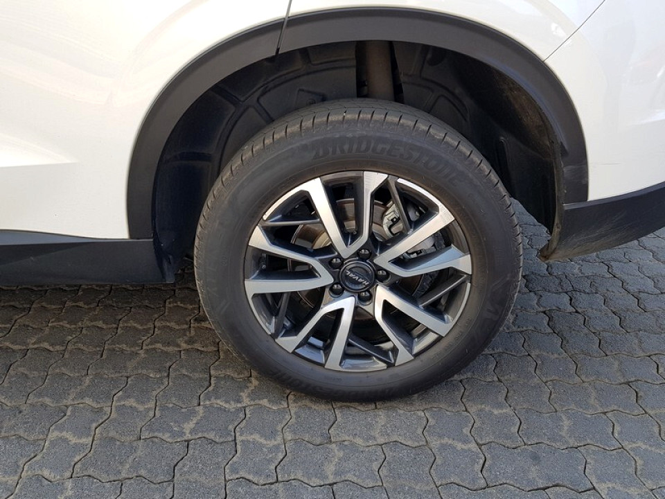 Photo 6 of 18
