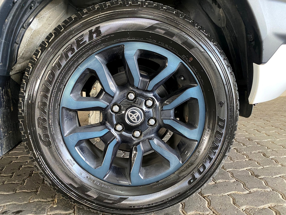 Photo 18 of 21