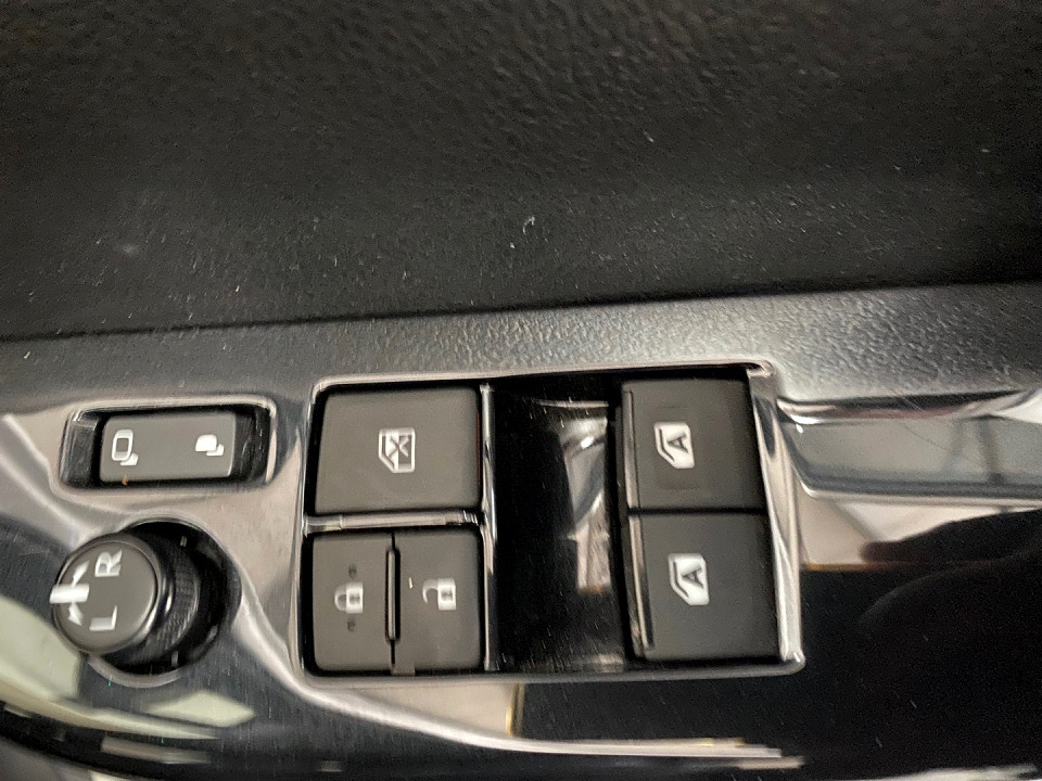 Photo 20 of 21