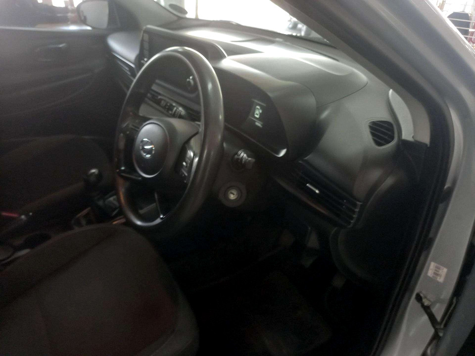 Photo 7 of 20