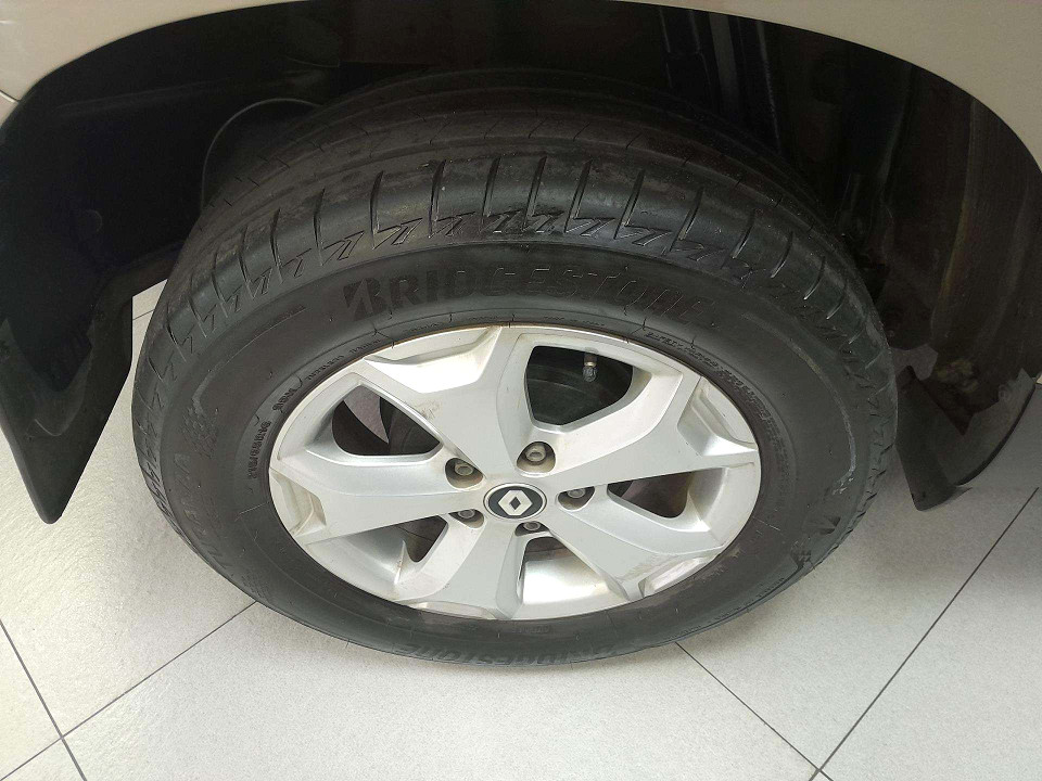 Photo 10 of 20