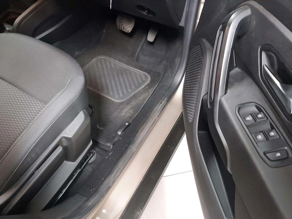 Photo 8 of 20