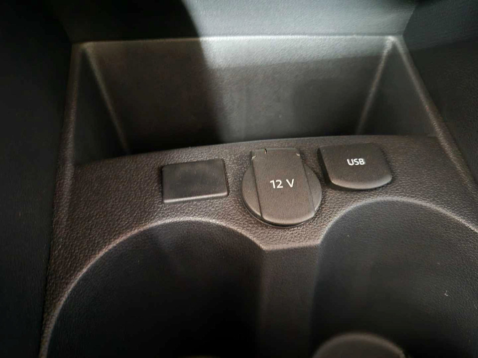 Photo 4 of 18