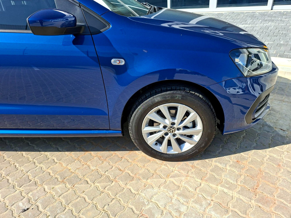 Photo 9 of 24