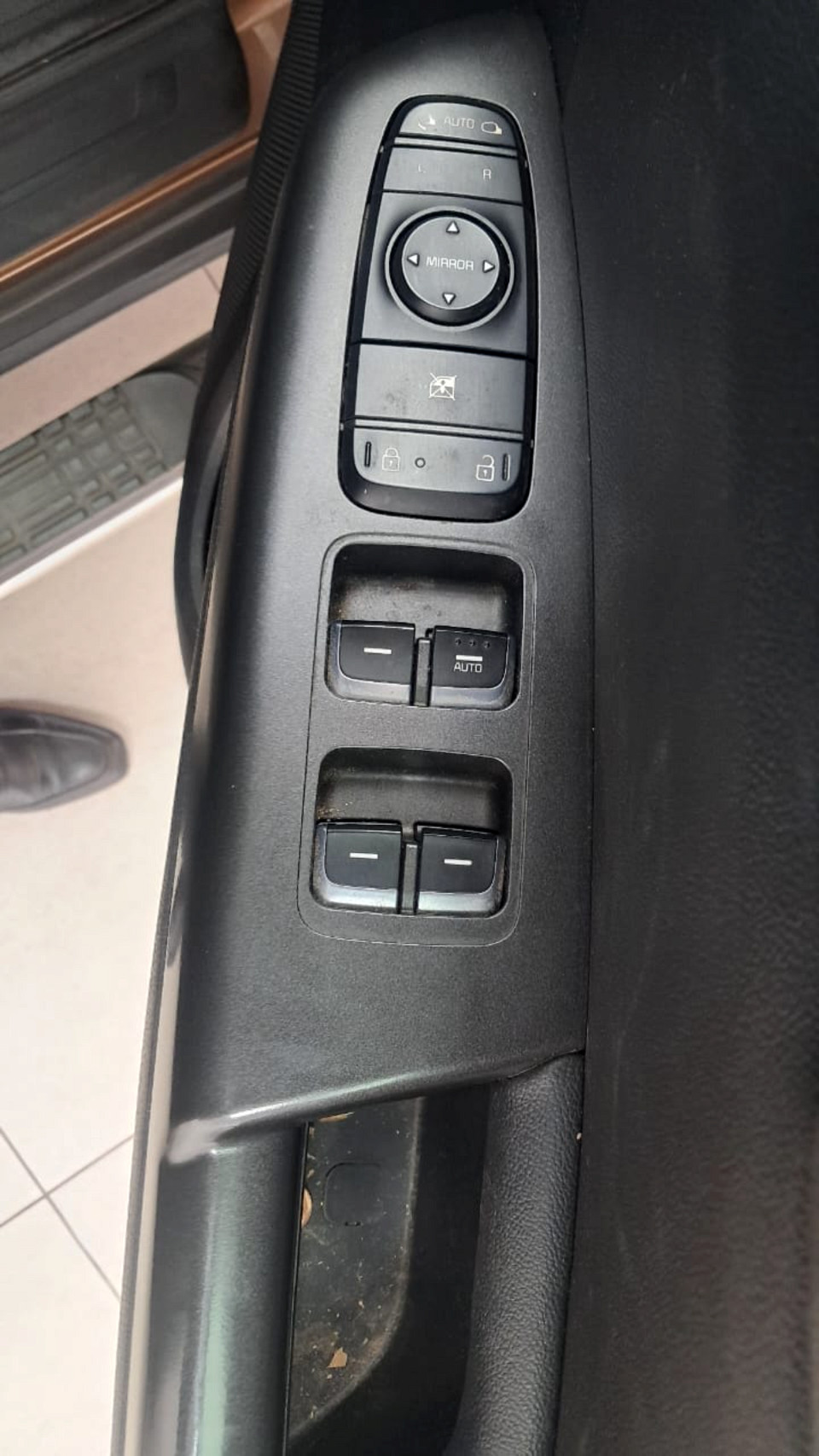 Photo 15 of 19