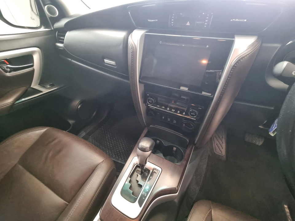 Photo 15 of 20