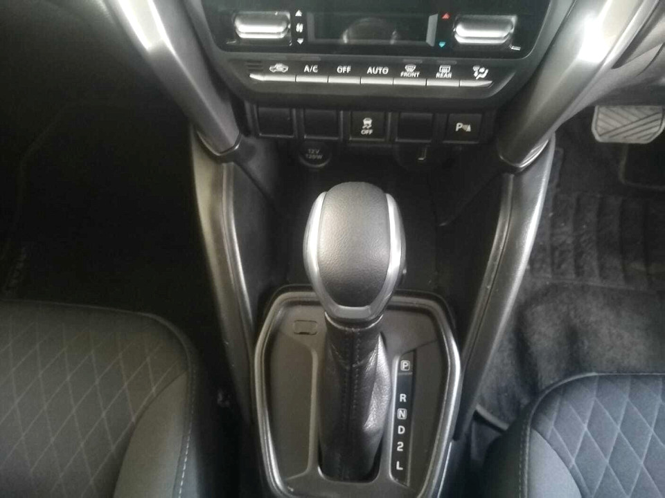 Photo 16 of 23